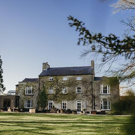 ホテルFairyhill Reynoldston エクステリア 写真